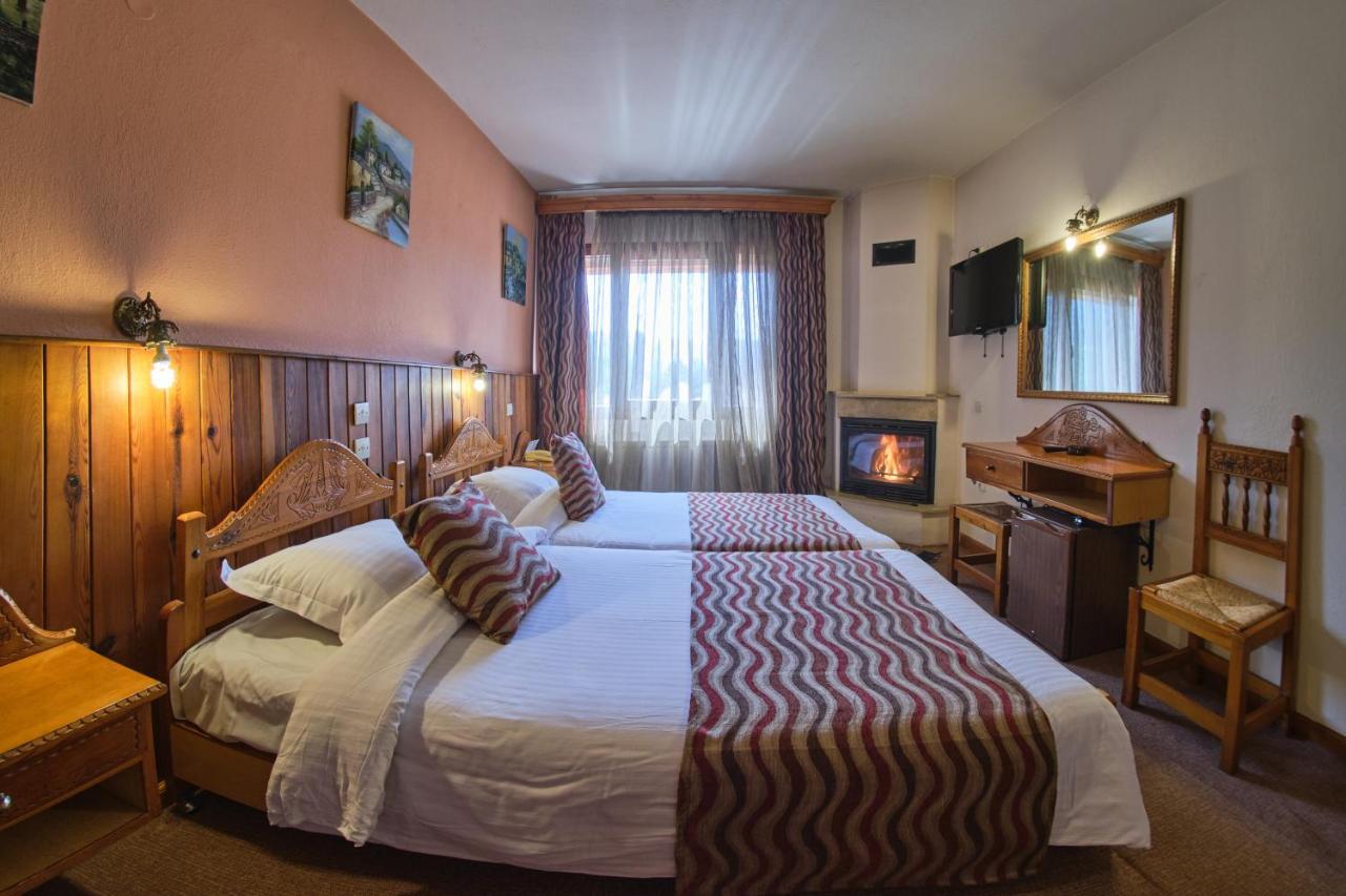 Hotel Victoria Мецово Екстериор снимка